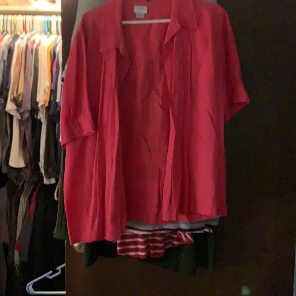 Jaclyn Smith Button up Shirt
